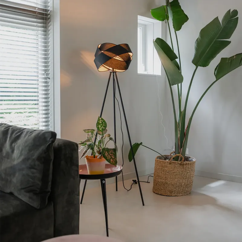 Modern állólámpa fekete - Cloth Kedvezményes ár