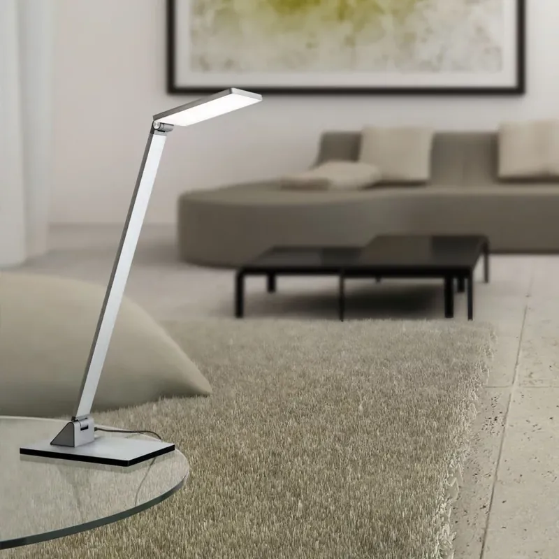 Expressz kézbesítés WORK modern LED asztali lámpa alumínium színben