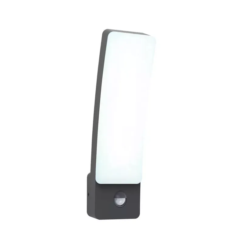 Lutec Kira kültéri falilámpa mozgásérzékelővel, 18W LED, 4000K, 1100 lm, IP54 Korlátozott ajánlat