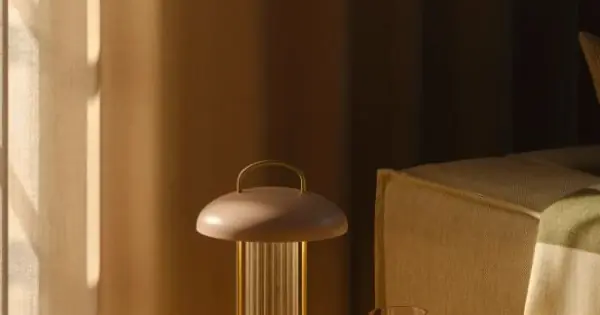Ne maradj le Nordlux Mirano portable rózsaszín LED hordozható asztali lámpa (NOR-2512505057) LED 1 izzós IP20