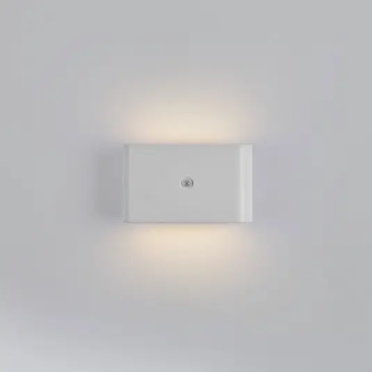 JUST LIGHT. LED tölthető fali lámpa Ziddy, fehér, érzékelő 3000 K Csak ma