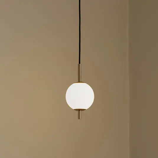 UMAGE LED lógó világítás Audrey, sárgaréz színű, 1 izzó. Ø 12 cm Kihagyhatatlan ajánlat