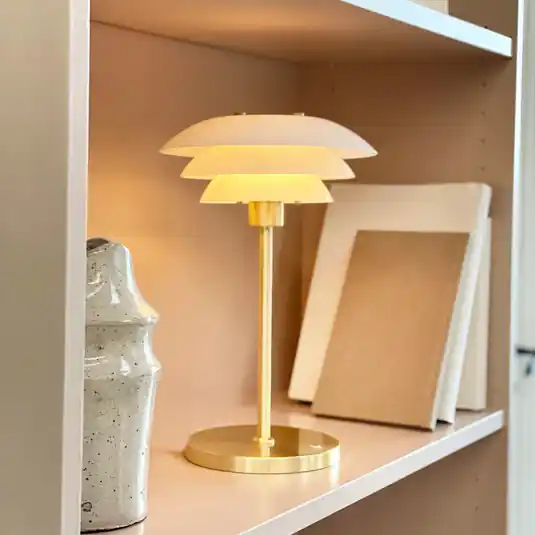 Akciós ár Dyberg Larsen DL20 LED tölthető asztali világítás, magasság 30 cm, üveg