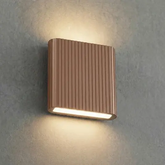 Lucande Raija LED kültéri falilámpa, sötétbarna, magasság 19 cm, CCT Árengedmény