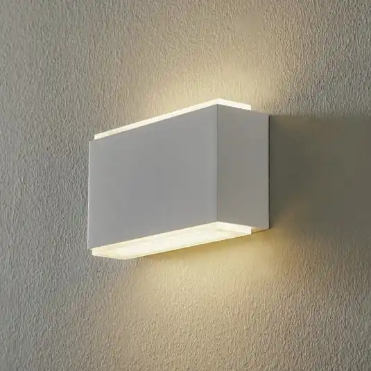 BEGA 50072 LED fali lámpa 3000K 18cm fehér 1,630lm Azonnal elérhető