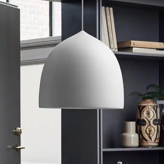 FRITZ HANSEN Suspence P2 függő Ø 38,5 cm, világos. Kedvezményes ár