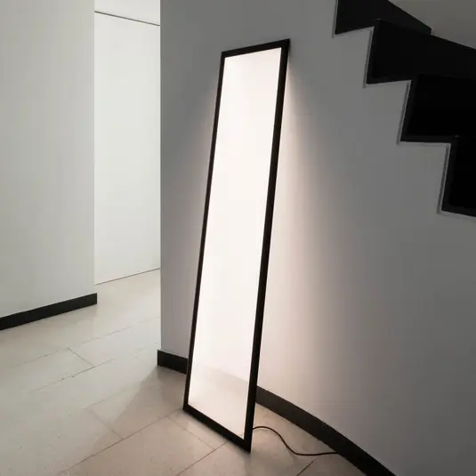 Vedd meg online Artemide Discovery állólámpa APP fekete CCT