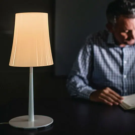 Foscarini Birdie Easy asztali világítás, fehér Olcsóbb