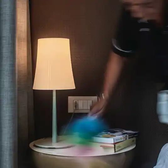Vedd meg most Foscarini Birdie Easy asztali világítás zsályazöld