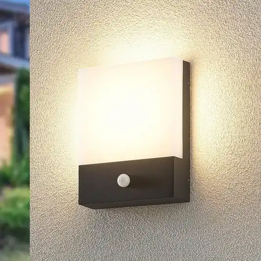 Lindby LED fali lámpa Vanira, antracit, alumínium, érzékelő, IP54 Gyors kiszállítás