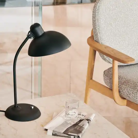 FRITZ HANSEN Kaiser Idell 6556-T asztali világítás, fekete, matt Nézd meg most