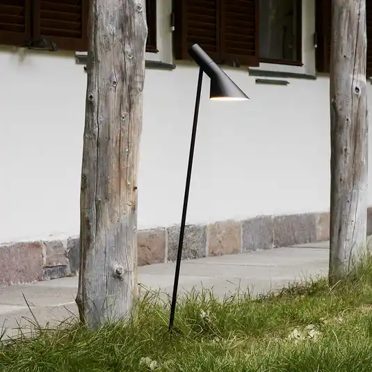 Expressz kézbesítés Louis Poulsen AJ Garden 95 cm magas földrész 840