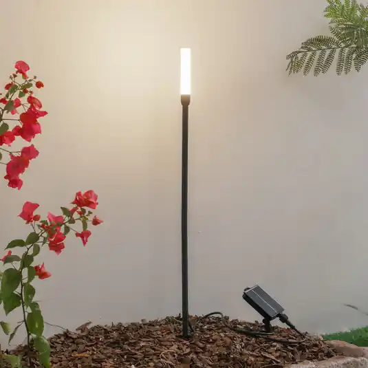 Lindby LED napelemes világítás Balian, fekete, alumínium, 3000 K Olcsó