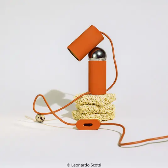 FLOS Bilboquet asztali lámpa, piros, forgatható, GU10-LED Bestseller
