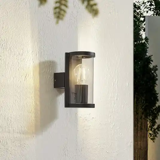 Expressz kézbesítés Lucande kültéri fali lámpa Zanta, magasság 19,7 cm, IP65, fekete