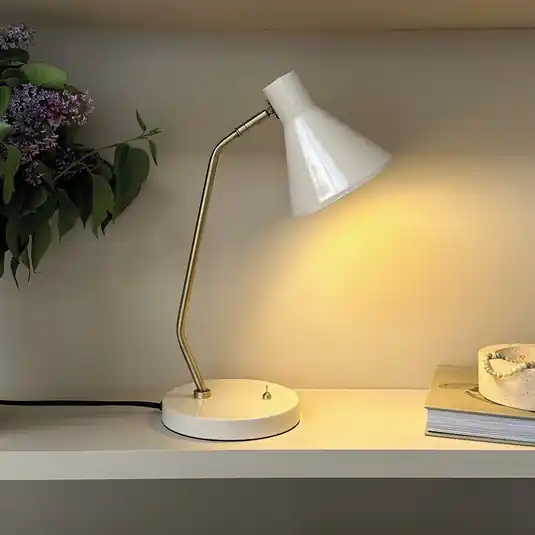 Dyberg Larsen Sleep asztali lámpa, gipszfehér, magasság 43,3 cm Szuper akció