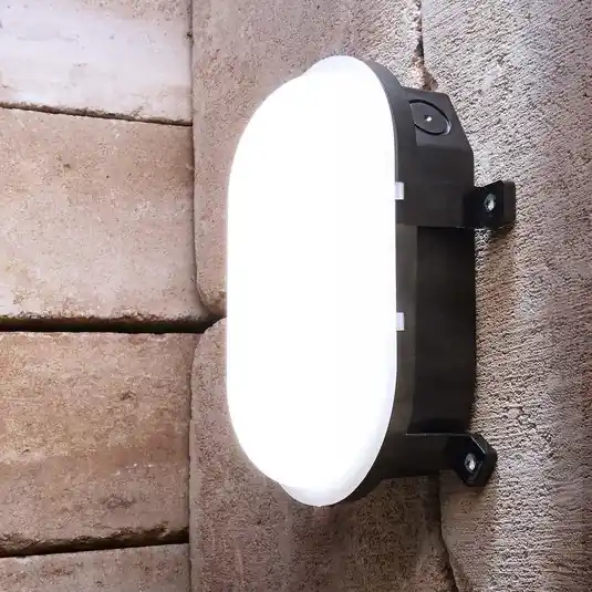 Olcsó Sotano LED nedvességálló lámpa, fekete, DIP kapcsoló