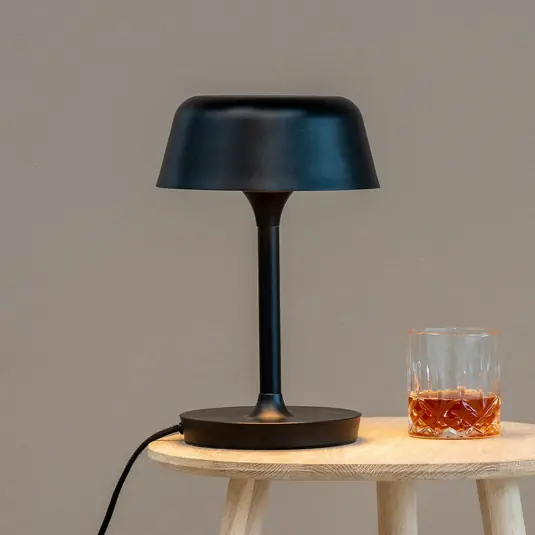 Dyberg Larsen Valencia asztali lámpa, fekete, magasság 30 cm Vásárlói kedvenc