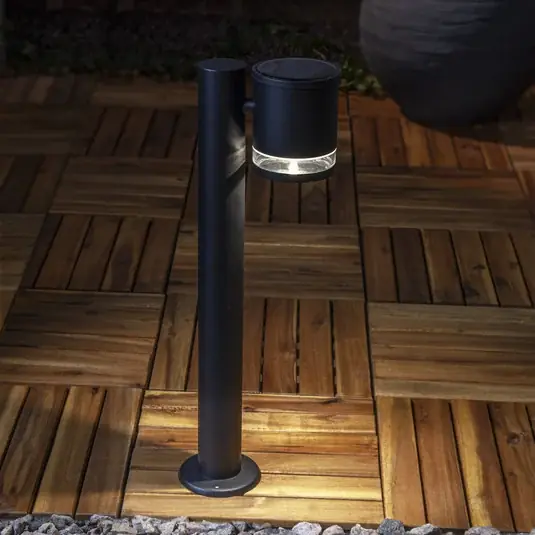 LED napelemes állványlámpa Vienna, fekete, fém, magasság 50 cm Ne maradj le