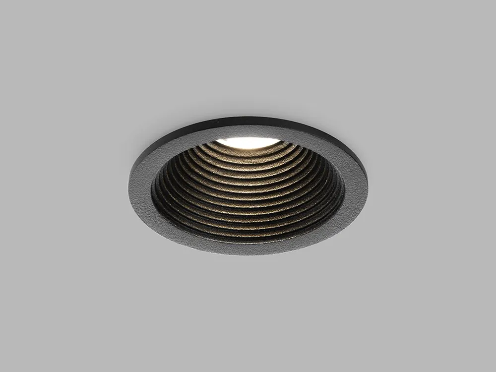Azonnali szállítás LED2 2111033 LED süllyesztett spotlámpa SPLASH 7W 3000K IP54
